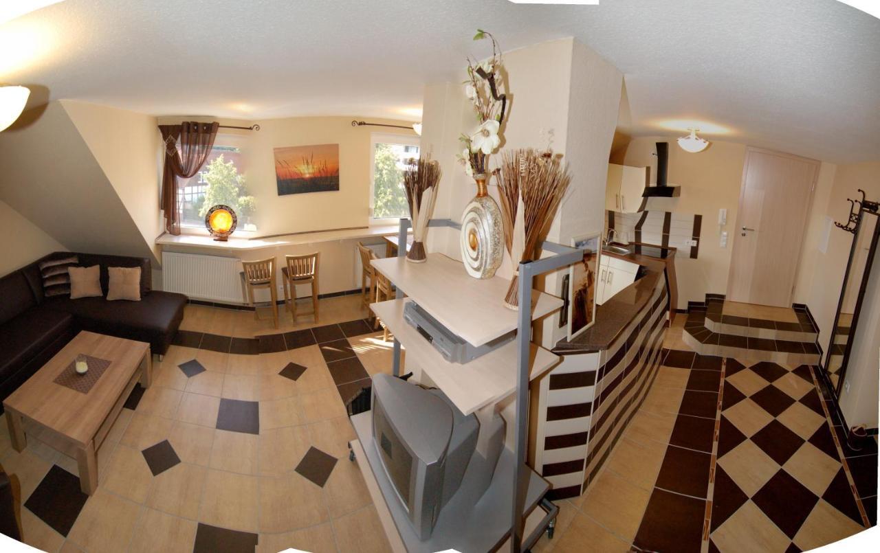 Nanis Hotel & Appartements シュタインフーデ 部屋 写真